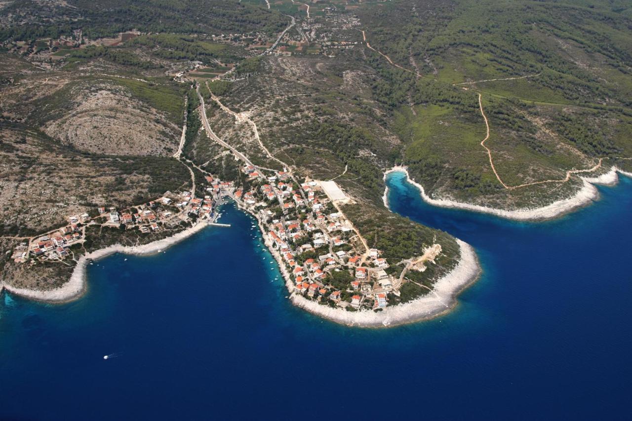 Apartments By The Sea Zavalatica, Korcula - 247 Eksteriør bilde